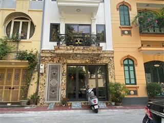 [ cực phẩm ] mai anh tuấn  60m2, mt 5,5m , ô tô tránh , 7 tầng , thang máy , kinh doanh