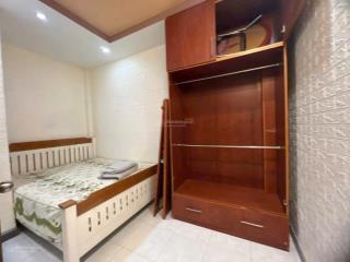 C/c đặng văn ngữ, p13, phú nhuận 2p ngủ, 2wc, nội thất, 11tr