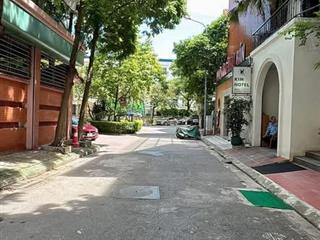 Bán siêu mẫu biệt thự kđt yên hòa, lão thành cách mạng 120m2 x 5 tầng  mt 10m  58.8 tỷ