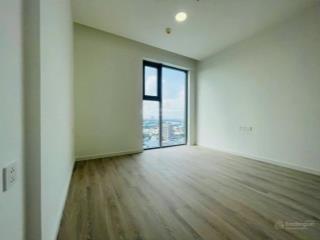 Căn giá rẻ 10 triệu/tháng 2 phòng ngủ urban green thủ đức diện tích 84m² view lk81/sông