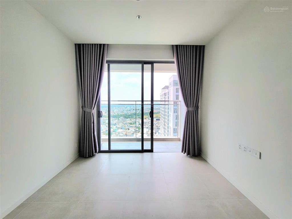 Căn giá rẻ 12 triệu/tháng 2 phòng ngủ, urban green thủ đức diện tích 84m2 view lk81/sông