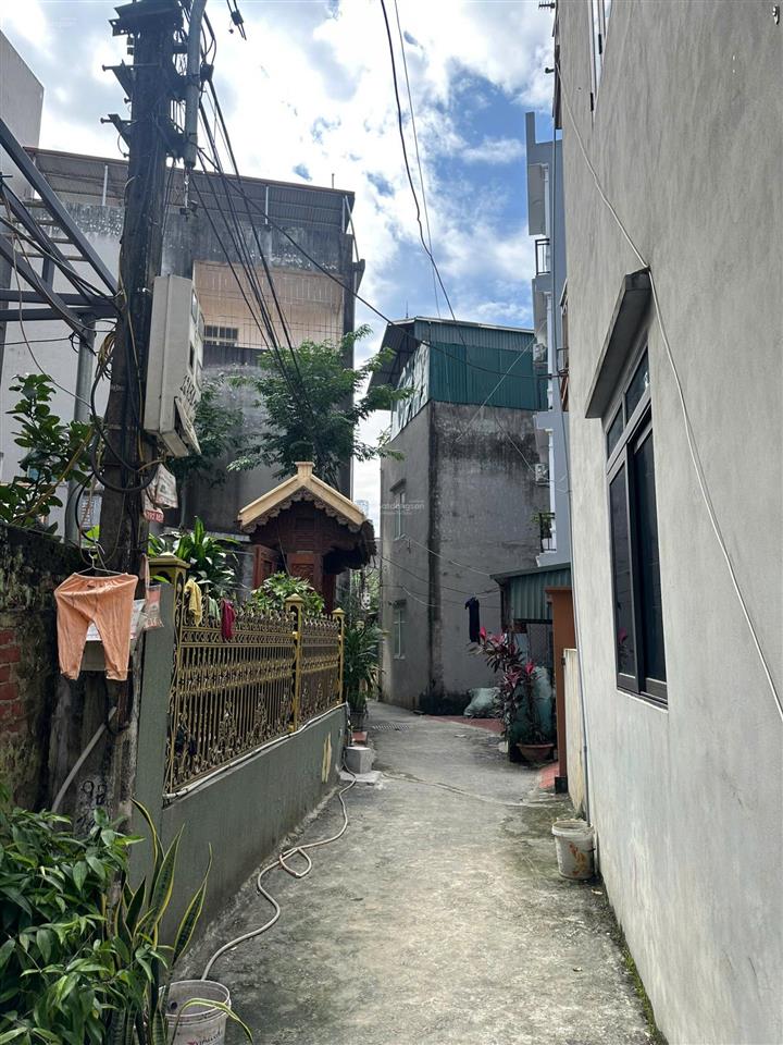 Chính chủ cần bán lô đất thổ cư ông cha để lại diện tích 30,5m2 phố do nha tây mỗ nam từ liêm hn