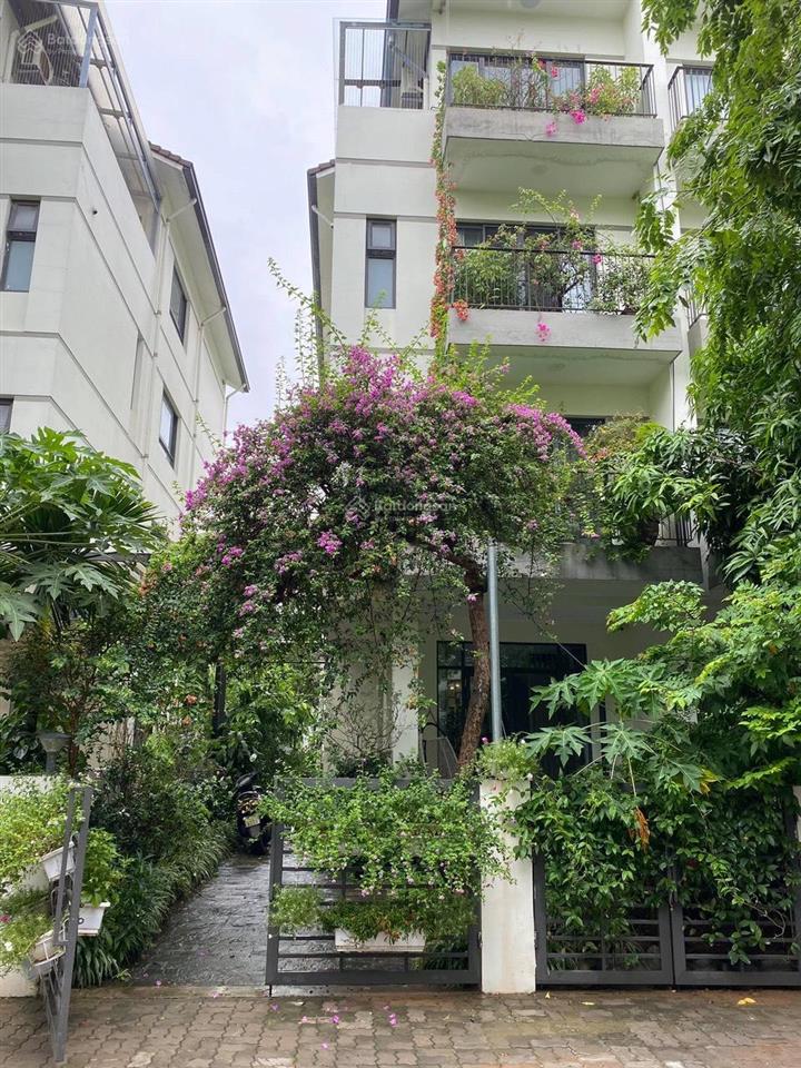 Chính chủ bán nhà song lập vinhome thăng long diện tích 130m² nhà đẹp, nội thất cao cấp giá 28 tỷ