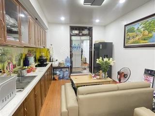 Tập thể huỳnh thúc kháng t3  trung tâm đống đa