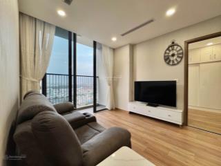 Ngộp bank bán cc eco green saigon (q7)