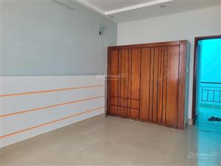 Bán nhà 1/ đường an dương vương q6, 3 tầng 4pn, giá nhỉn 5 tỷ,có thể vào ở ngay