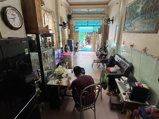 Nhà đẹp ở ngay trung tâm q6 hậu giang, dt 48m2 3 tầng 4pn, giá 5.x tỷ