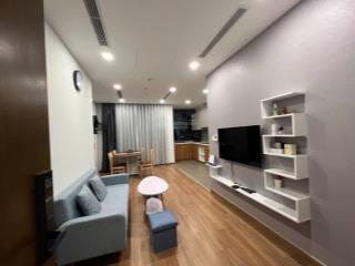 Kẹt vốn cần bán gấp căn hộ eco green saigon diện tích 70m2 sổ hồng riêng