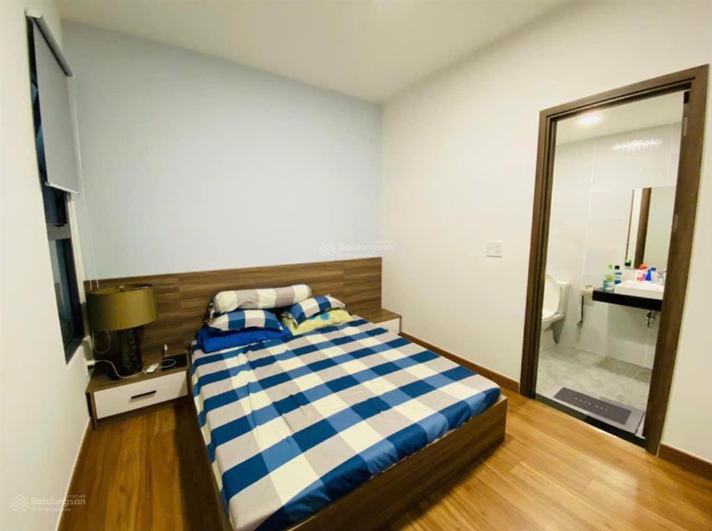 Kẹt vốn bán căn hộ saigon asiana 1ty75 view thoáng mát dt 68m2 sổ hồng riêng