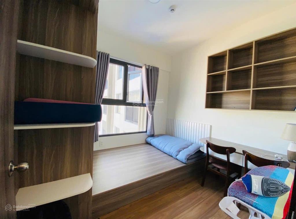 Kẹt vốn bán căn hộ saigon asiana 1ty75 view thoáng mát dt 68m2 sổ hồng riêng