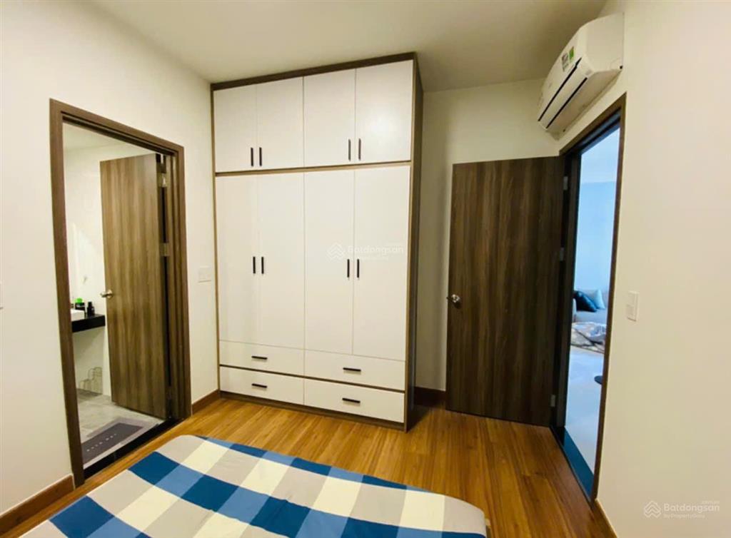 Kẹt vốn bán căn hộ saigon asiana 1ty75 view thoáng mát dt 68m2 sổ hồng riêng