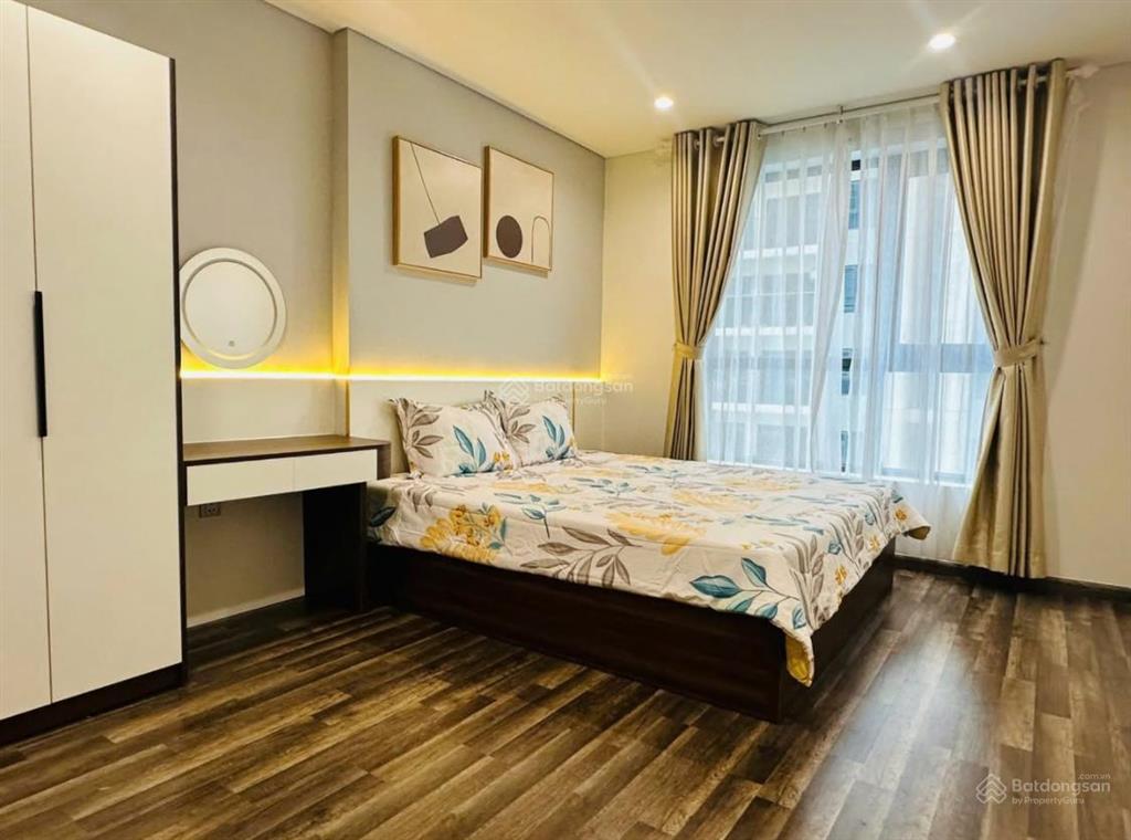 Bán căn hộ kingdom 101 sổ hồng riêng 2ty2 đầy đủ nội thất diện tích 71m2