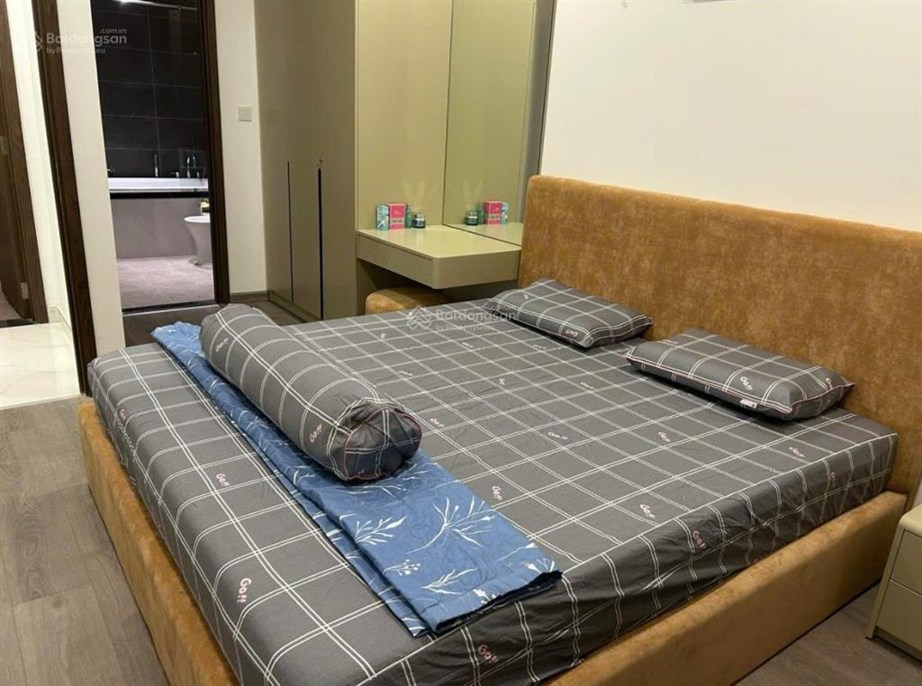 Giảm sâu giá rẻ 2ty6 celadon city full nội thất, 96m2 sổ hồng.