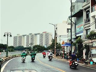 Gần phạm hùng, q8, nhà diện tích lớn, 4,9m  16m, đường 3m, nhỉnh 6 tỷ.