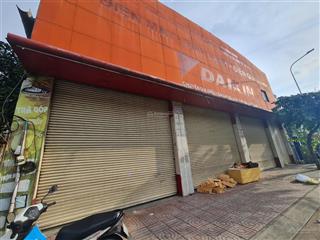 Cho thuê gấp nhà 433m2, 100 triệu tại kinh dương vương, q6, hcm