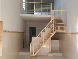 Bán nhà 1 trệt 1 lửng  cách chợ thủ đức 30m 2.85ty