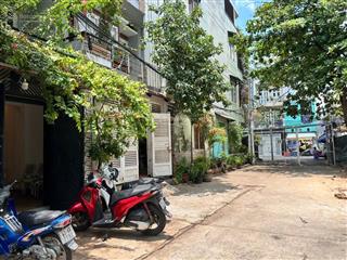 Cực hiếm nhà 3 lầu  hxh 8m  đường lê văn lương  quận 7 khu an ninh biệt lập  giá 9 tỷ.