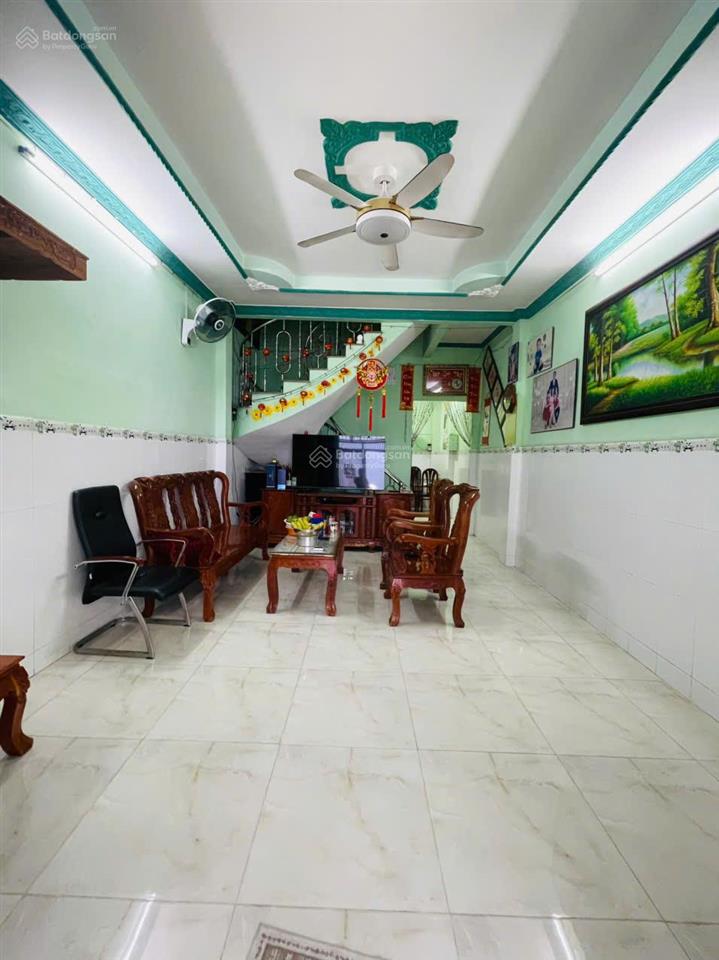 Cực rẻ đường bình đông nhà 51m2 quận 8 sát bên cầu chà và chỉ nhỉnh 3 tỷ