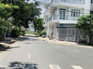 Kdc phú lợi 100m2( 5x20) đường nhựa 10m quận 8  sổ hồng hoàn công đủ nhỉnh 8 tỷ. 0937 737 ***