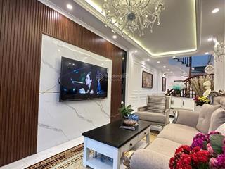 Bán nhà xuân la, ngõ thông thoáng, ô tô đỗ cổng. diện tích 61m2  4 tầng  mt 4,8m  giá 11,5 tỷ