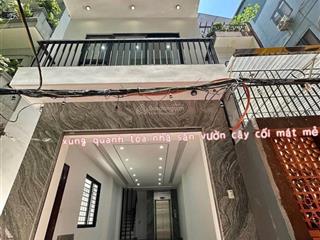 Bán nhà đẹp tứ liên  tây hồ, ô tô đỗ cổng, diện tích 46m2  7 tầng  mặt tiền 6,4m  giá 14,5 tỷ