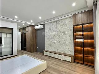 Xuân la  tây hồ bán nhà 6 tầng  thang máy  vị trí đẹp  33m  giá chỉ nhỉnh 9 tỷ  gần hồ tây.