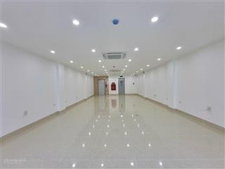 Toà nhà xây mới mặt phố hoàng văn thái, 100m2 9t thông sàn, vỉa hè 3m, kd vp, spa, thẩm mỹ.
