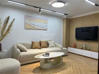 Căn hộ phố tây hộ khẩu hoàn kiếm chỉ nhỉnh 3 tỷ.
diện tích sử dụng 50m2, full nội thất, xách vali