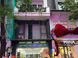 37 tỷ, mặt phố cổ hàng điếu kinh doanh vô đối, 6 tầng thông sàn, vị trí vàng ngay ngã 5 chợ hàng da