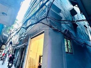 Tôn thất tùng mặt ngõ, lô góc  39m2  5 tầng  9.6 tỷ. mặt ngõ, lô góc 2 mặt thoáng, ngõ thông