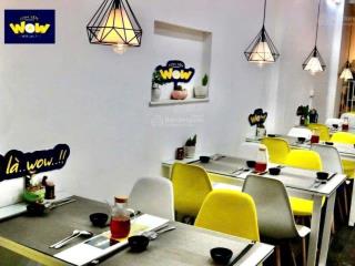 10 tỷ  mặt phố hoàng cầu  vỉa hè rộng kinh doanh  vị trí đẹp, gần hồ hoàng cầu, ngã tư thái hà