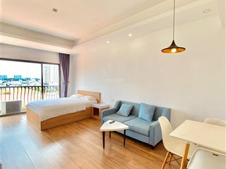 Cho thuê studio 45m2 thang máy, hầm xe bảo vệ 24/7, hồ bơi, gym free ngay trần bình trọng
