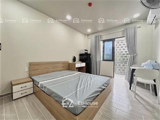 Cho thuê studio 32m2 ban công, tách bếp, hẻm an ninh yên tĩnh mới 100% ngay cầu bông giáp q1