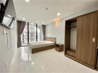 Cho thuê căn hộ studio tầng cao view thoáng  toà nhà full tiện ích thang máy, hầm xe, bảo vệ 24/7
