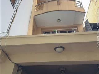 Nhà cách chợ bến thành 70m dt thực tế 67m2 khu vực sầm uất kinh doanh để dàng