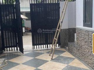 Bán biệt thự 17,5 tỷ, hiệp bình chánh, 3 tầng, shr