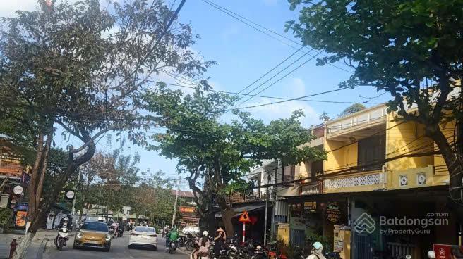 Siêu rẻ với vị trí đắc địa, nhà 2t mt 2 bà trưng, hội an, 140m2, giá chỉ nhỉnh 12 tỷ