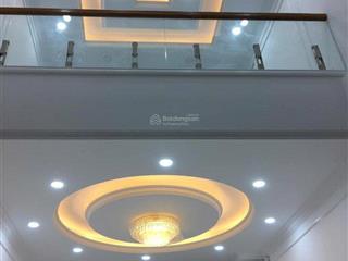 Bán nhà giá mềm hẻm 6m, 6 tầng thang máy 550kg diện tích 4x15m