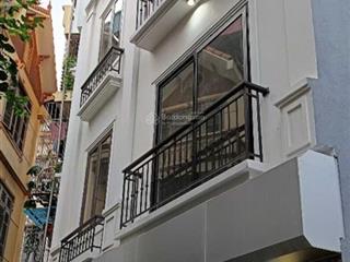 Nhà lô góc hoàng mai 2 mặt thoáng, 35m2, 5 tầng, mặt tiền 4,5m, giá chỉ 5 tỷ