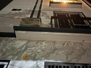 Bán nhà xây mới chắc chắn kiến trúc hiện đại đầy đủ công năng sử dụng dt 46m2 mt5,95m