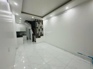 Bán nhà xuân đỉnh 35m 5 tầng vài bước chân ra oto tránh , bãi đỗ xe sát cạnh nhà