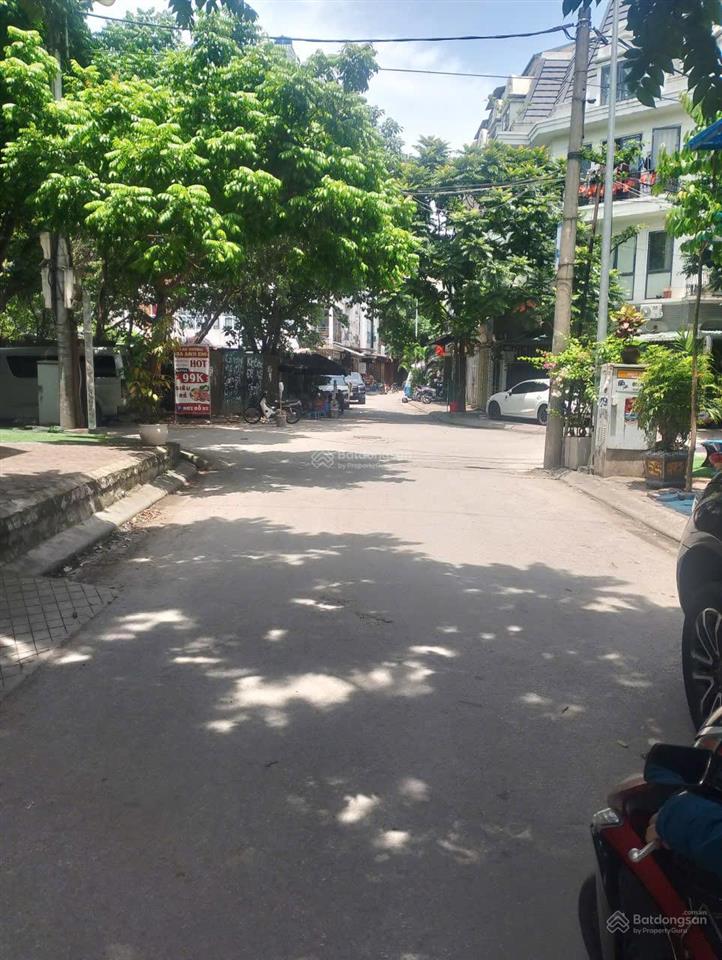 Bán biệt thự liền kề phùng khoang nam từ liêm 131m