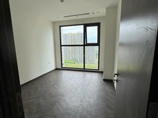 Bán căn hộ 1pn+ (54m2) the beverly giá 3,4 tỷ view mát mẻ hướng đông nam (kẹt tiền cần ra gấp)