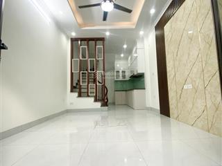 Nhà đẹp  ỷ la  dương nội  hà đông  ngõ rộng thoáng  20m ô tô