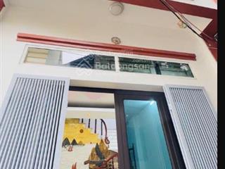 Bán nhà hà đông 4 tầng x 40m2, btct. dân xây độc lập 3 mặt thoáng. ngõ thông. ô tô gần