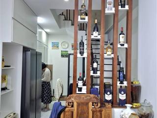 Bán nhà phố lê quang đạo  nam từ liêm  khu vực trung tâm nhiều tiện ích bao quanh