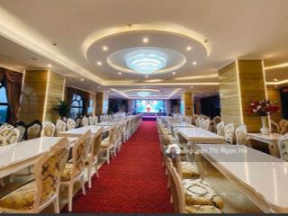 Bán gấp khách sạn 4 sao đẹp nhất bãi biển hải hoà nghi sơn thanh hóa. 698m2. doanh thu khủng. 92 tỷ