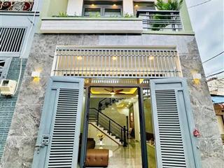 Bán nhà gần mặt tiền nguyễn trọng tuyển p.2 tân bình, nhà đang có dòng tiền cho thuê 12tr/tháng.
