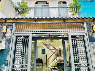 Giá tốt trung tâm ngay đường nguyễn văn mai  quận 3 giá 2 tỷ 940 dt 60m2 tiện ích đầy đủ