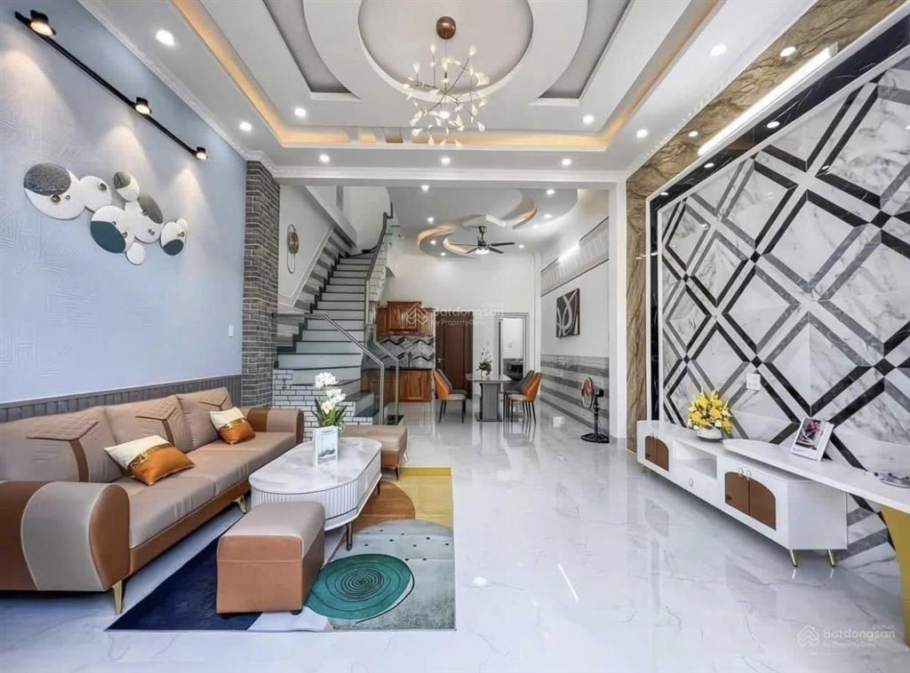 Thanh lý cuối năm nhà hồ học lãm  bình tân 1tỷ980 dt 79m2 hẻm xe hơi, nội thất sẵn ở ngay